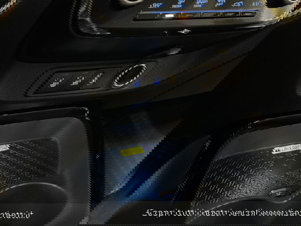 Toyota Aygo X usata a Brescia (11)