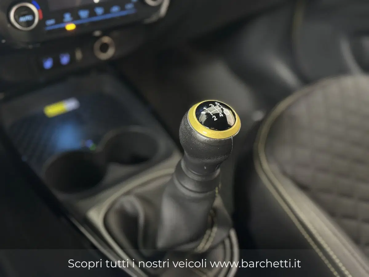 Toyota Aygo X usata a Brescia (13)