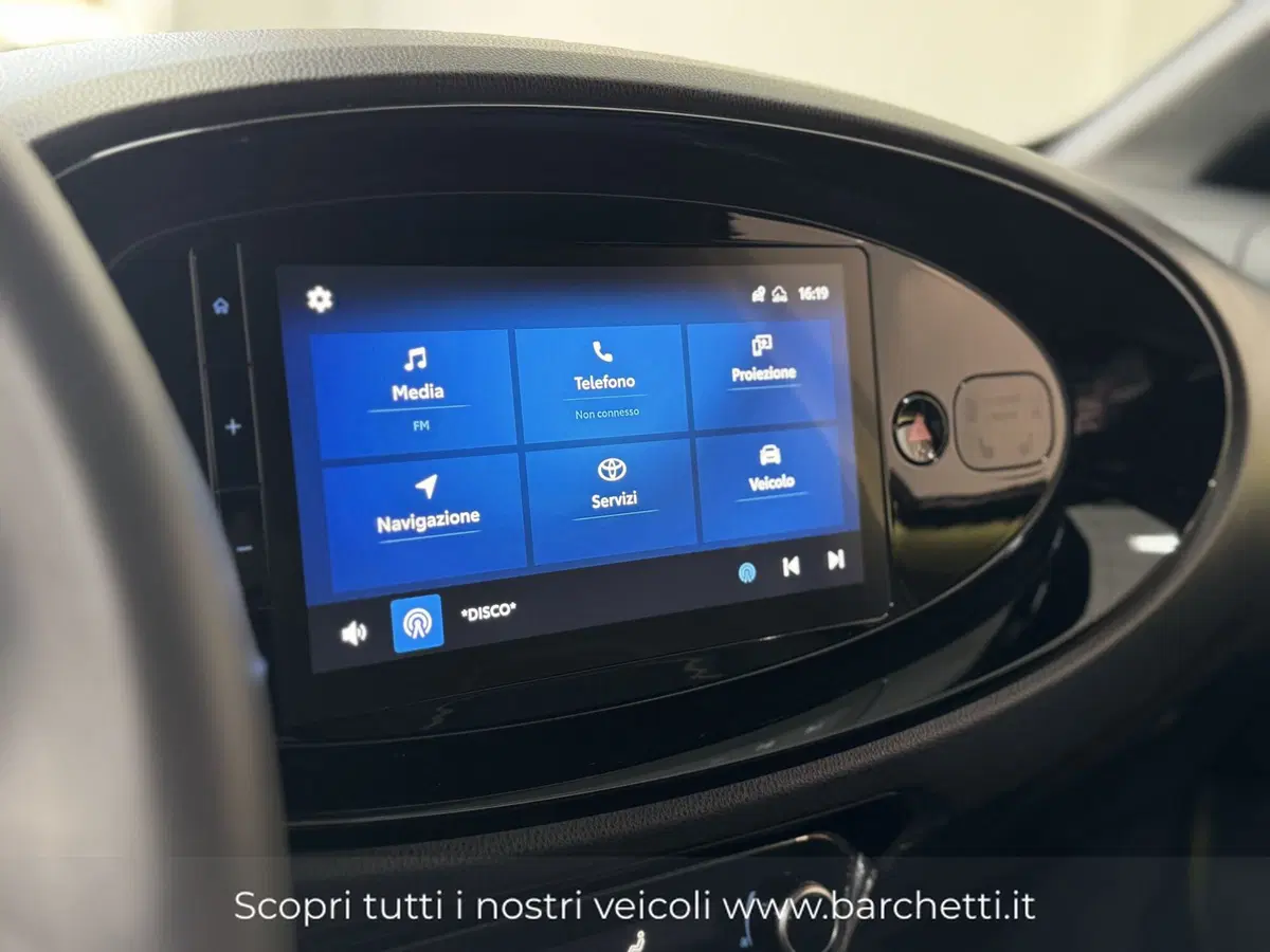 Toyota Aygo X usata a Brescia (9)