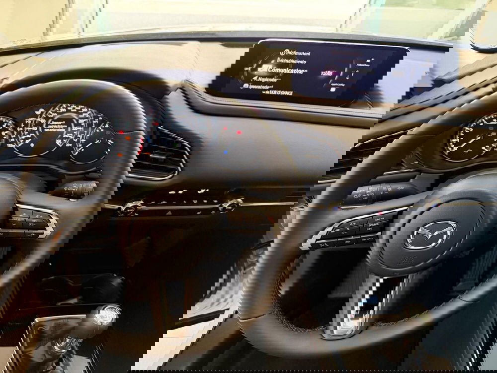 Mazda CX-30 nuova a Napoli (11)