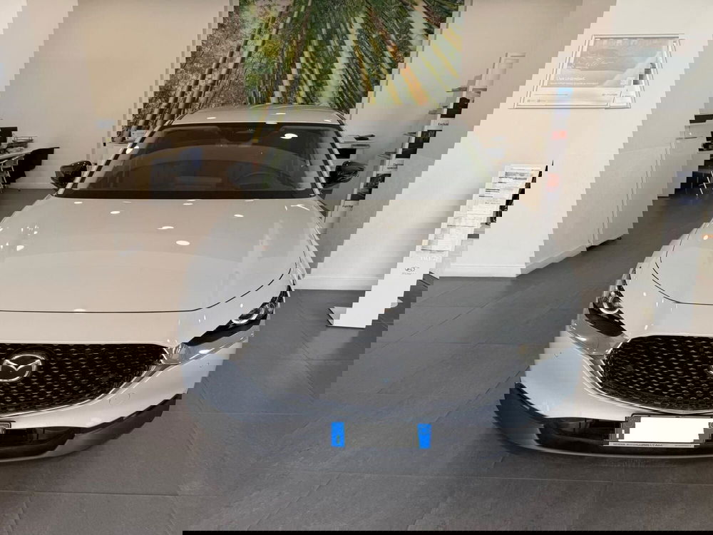 Mazda CX-30 nuova a Napoli (3)