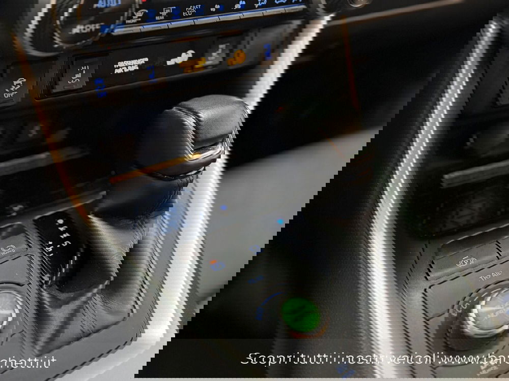 Toyota Rav4 usata a Brescia (11)