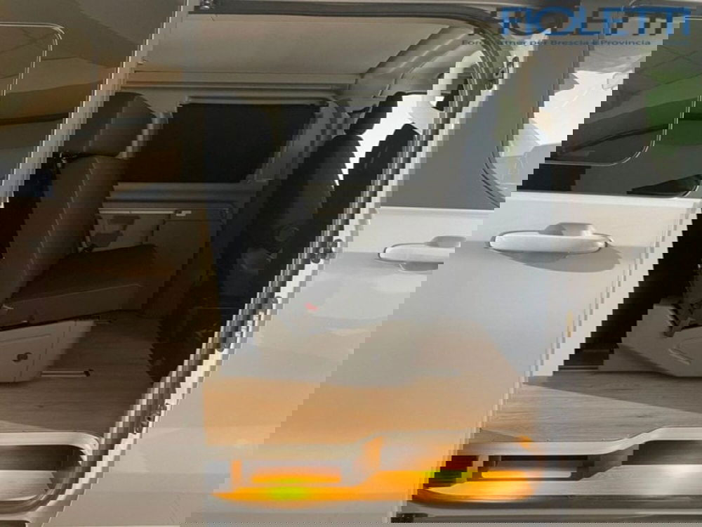 Ford Transit Custom Furgone nuova a Brescia (12)