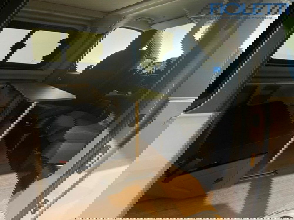 Ford Transit Custom Furgone nuova a Brescia (14)