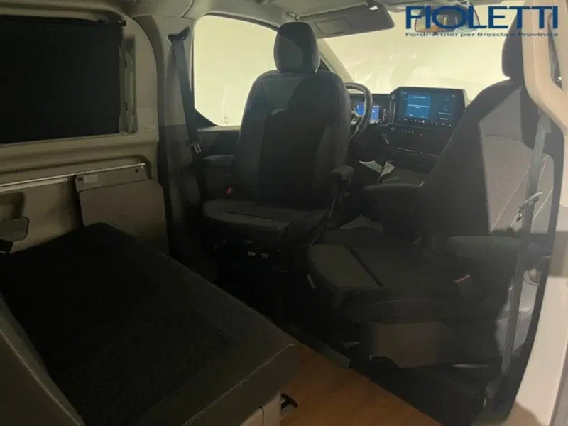 Ford Transit Custom Furgone nuova a Brescia (15)