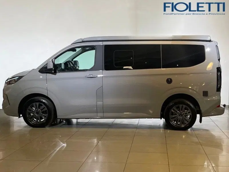 Ford Transit Custom Furgone nuova a Brescia (4)