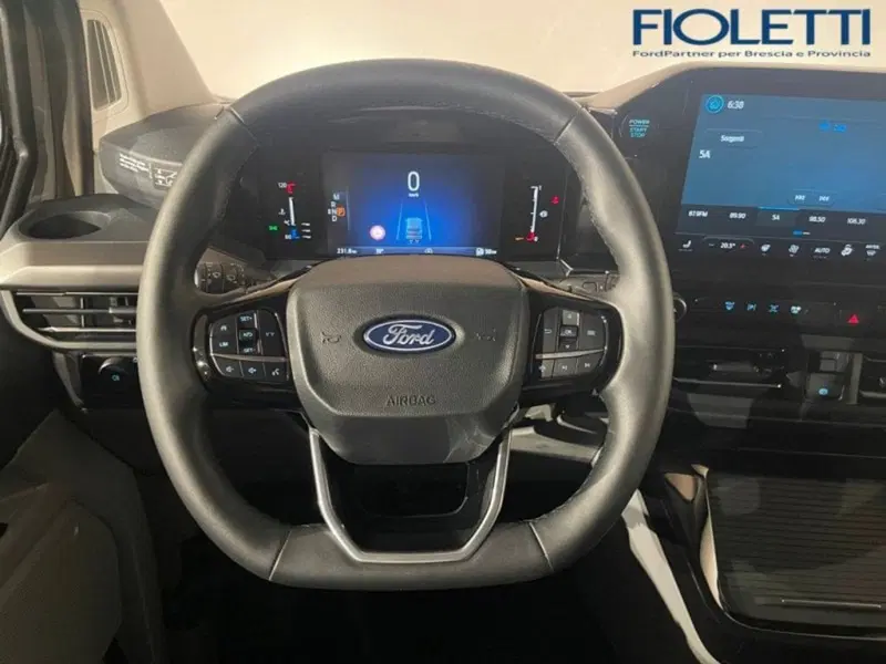 Ford Transit Custom Furgone nuova a Brescia (7)