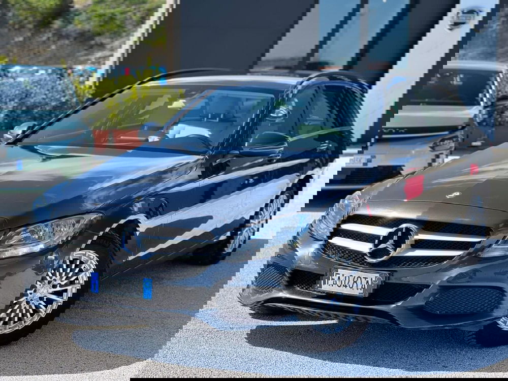 Mercedes-Benz Classe C Station Wagon usata a Matera