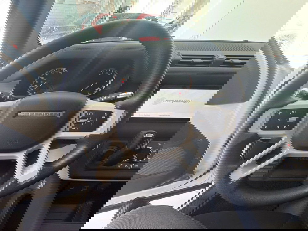 Land Rover Defender usata a Ragusa (10)