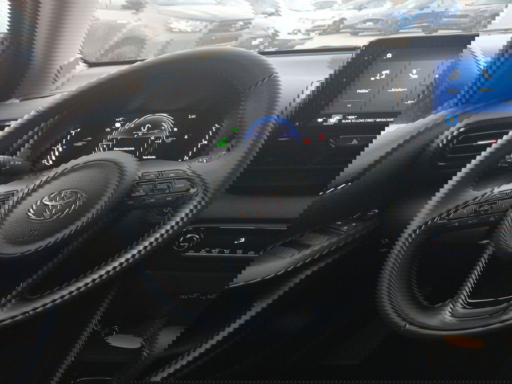 Toyota Yaris nuova a Ragusa (10)
