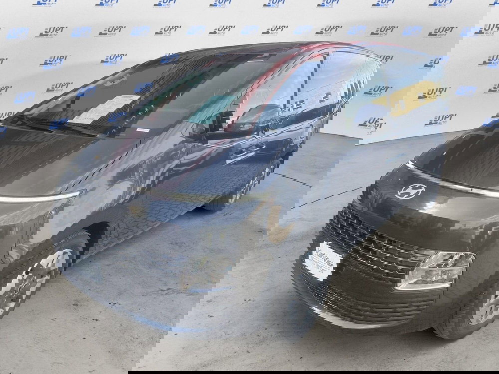 Hyundai Staria nuova a Pistoia