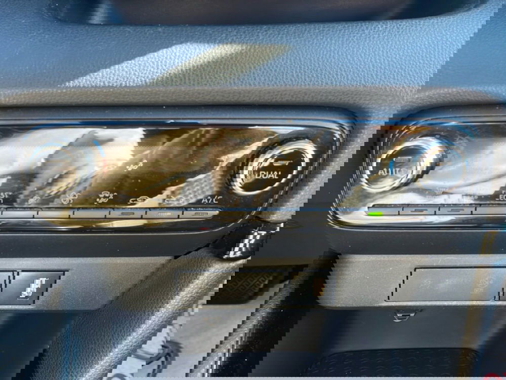 Toyota Yaris usata a Catania (14)