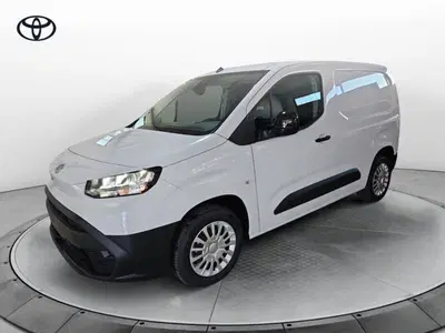 Toyota Proace City City 1.2 110 CV S&amp;S PC 4p. Comfort nuova a Vicenza