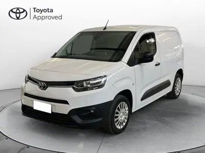Toyota Proace City Furgone City 1.5D 100cv S&amp;S L2 D Comfort del 2022 usata a Bassano del Grappa