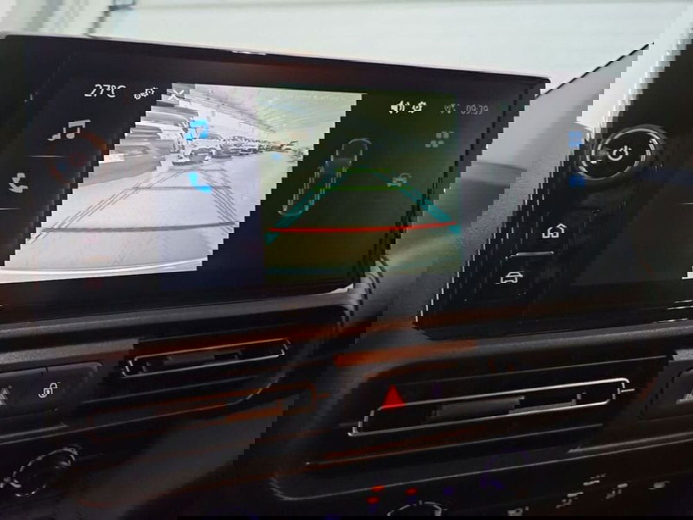 Toyota Proace City nuova a Vicenza (16)