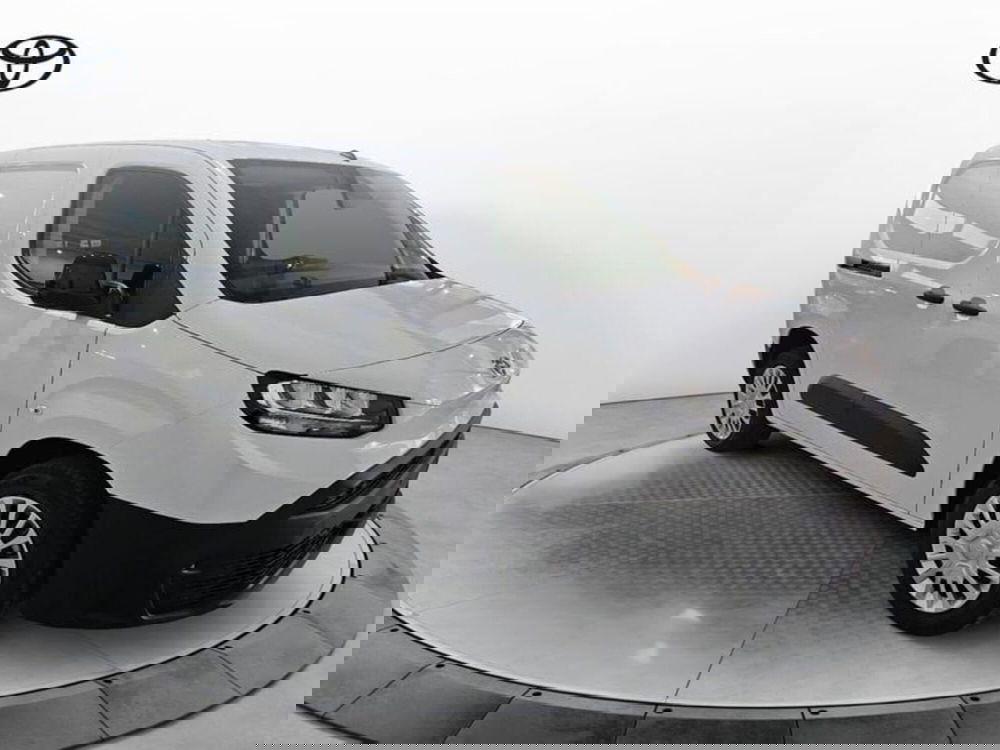 Toyota Proace City nuova a Vicenza (4)