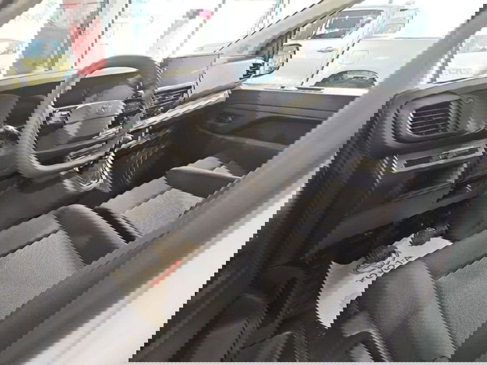 Toyota Proace nuova a Vicenza (10)
