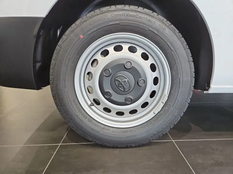 Toyota Proace nuova a Vicenza (8)