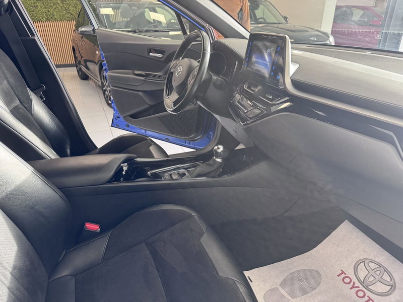 Toyota Toyota C-HR usata a Prato (8)