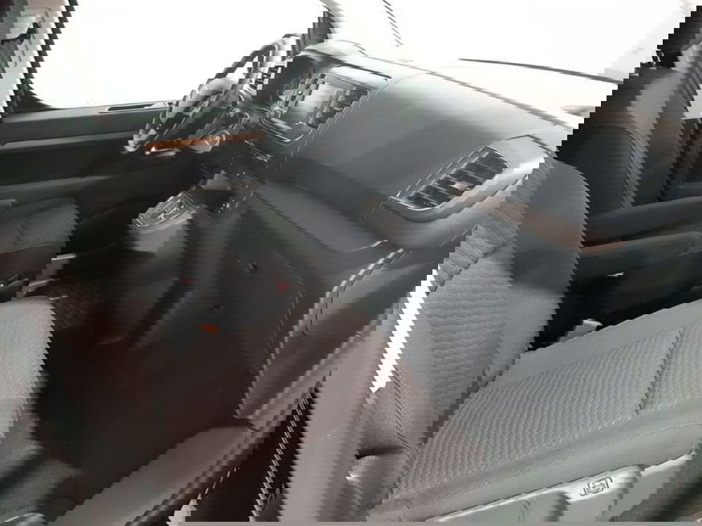 Toyota Proace Verso nuova a Vicenza (10)