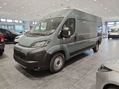 Toyota Proace Max Furgone Max 35H 2.2d 140cv L4H3 nuova a Vicenza