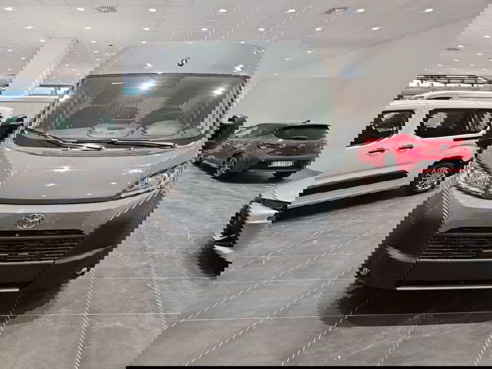 Toyota Proace Max Furgone nuova a Vicenza (3)
