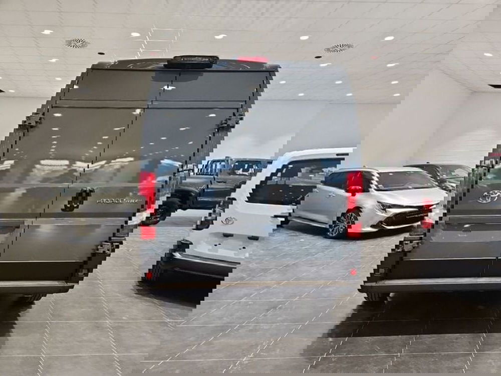 Toyota Proace Max Furgone nuova a Vicenza (5)