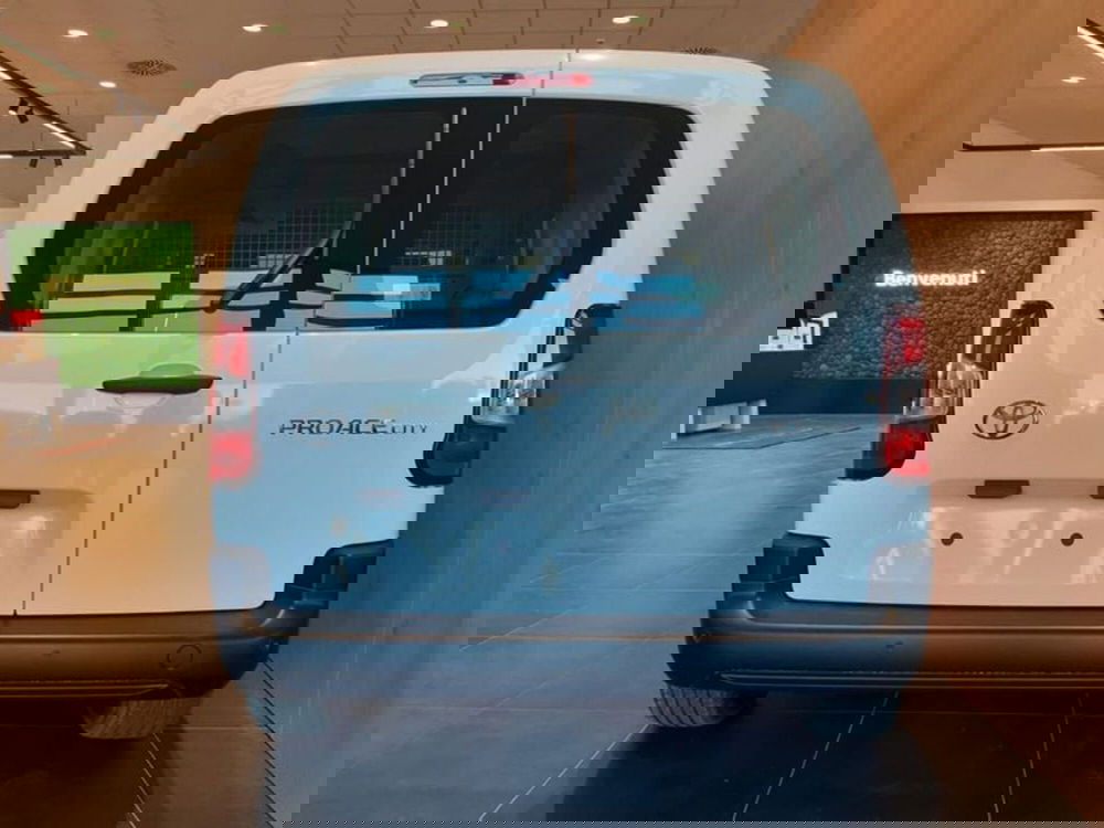 Toyota Proace City Verso nuova a Vicenza (8)
