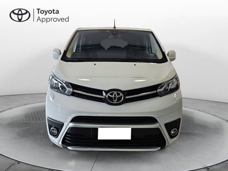 Toyota Proace Verso nuova a Vicenza (3)