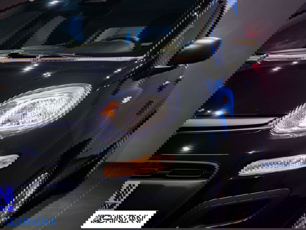 Fiat Panda Cross nuova a Bergamo (17)