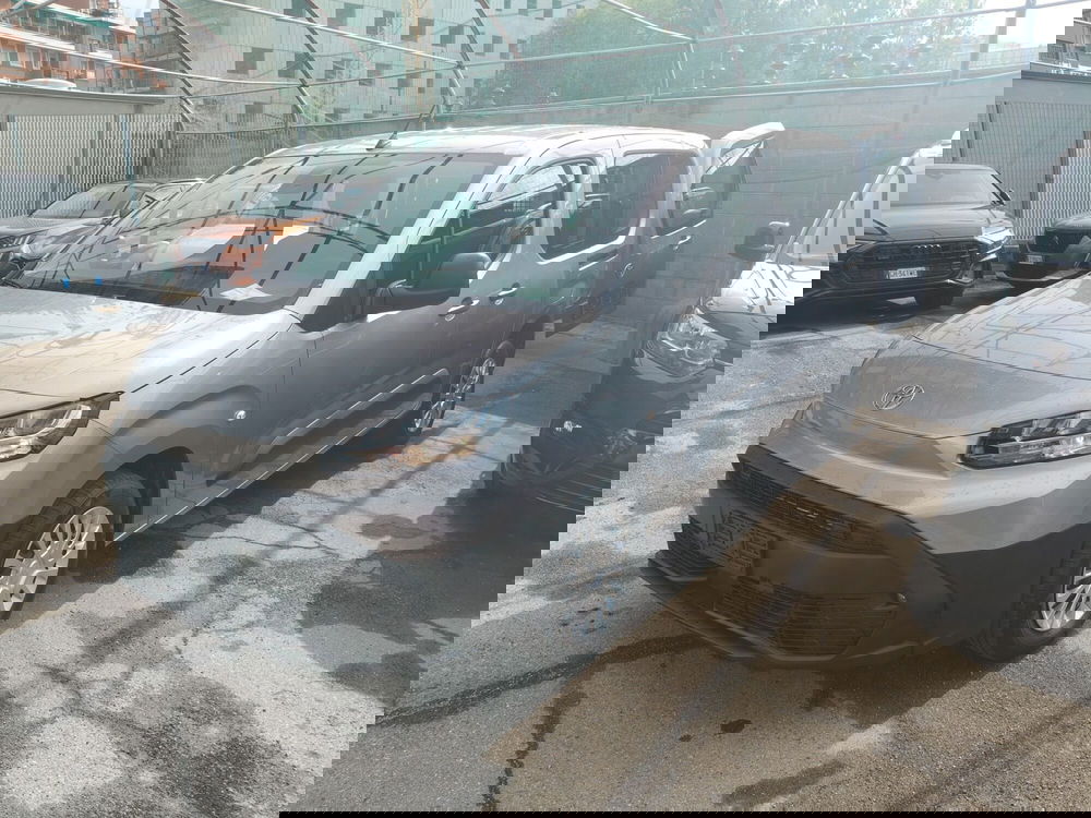 Toyota Proace City Verso nuova a Milano (2)