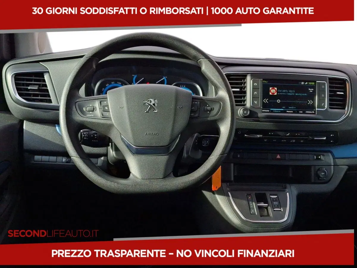 Peugeot Traveller usata a Roma (10)