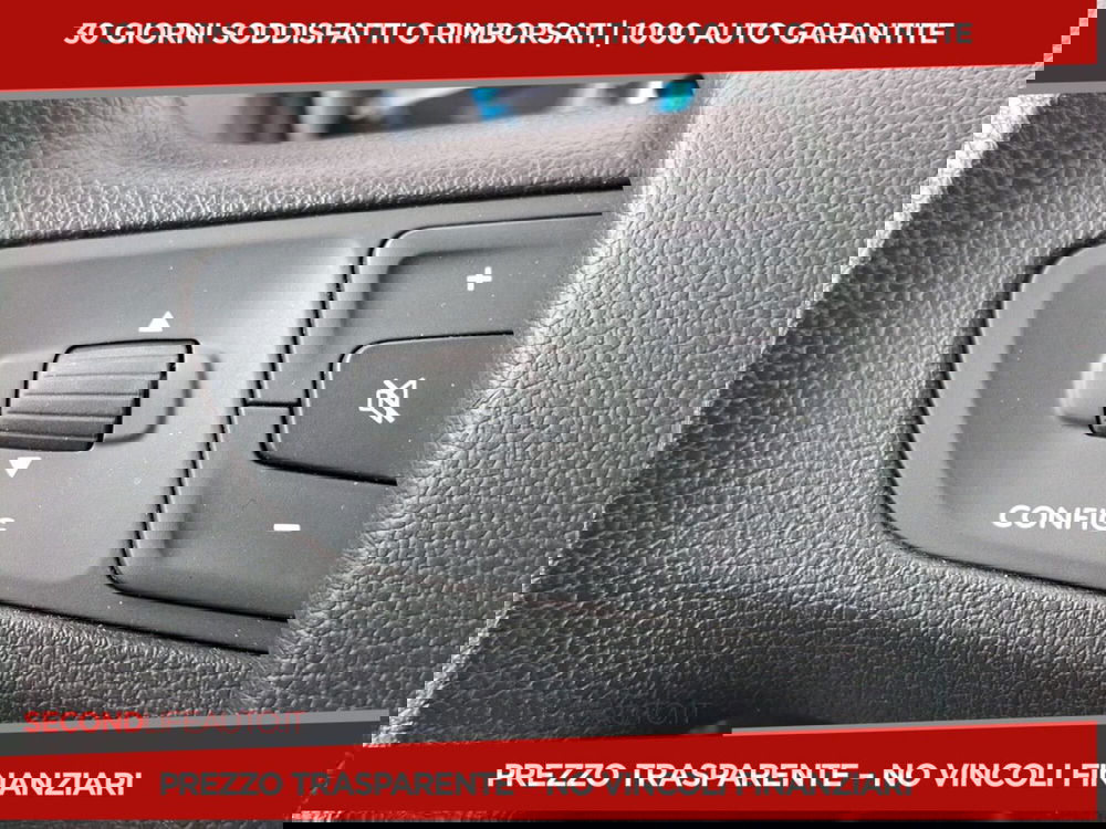 Peugeot Traveller usata a Roma (11)