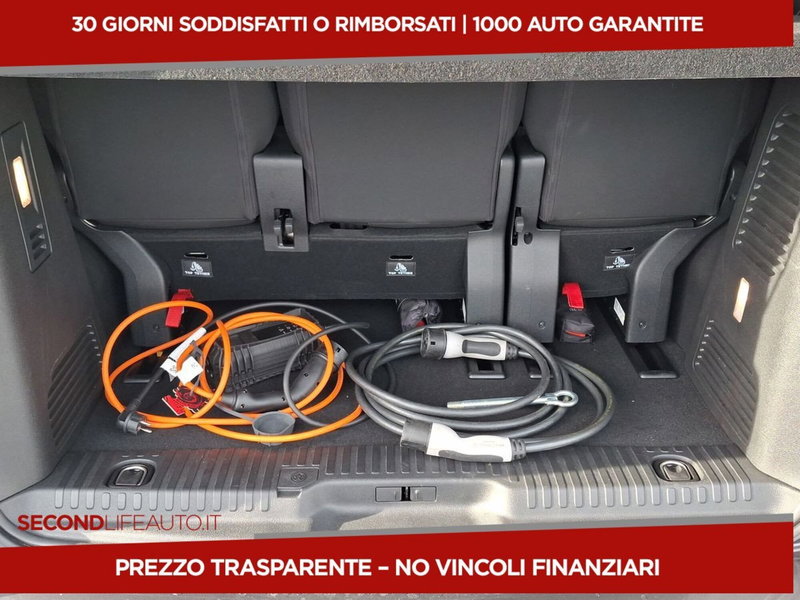 Peugeot Traveller usata a Roma (17)