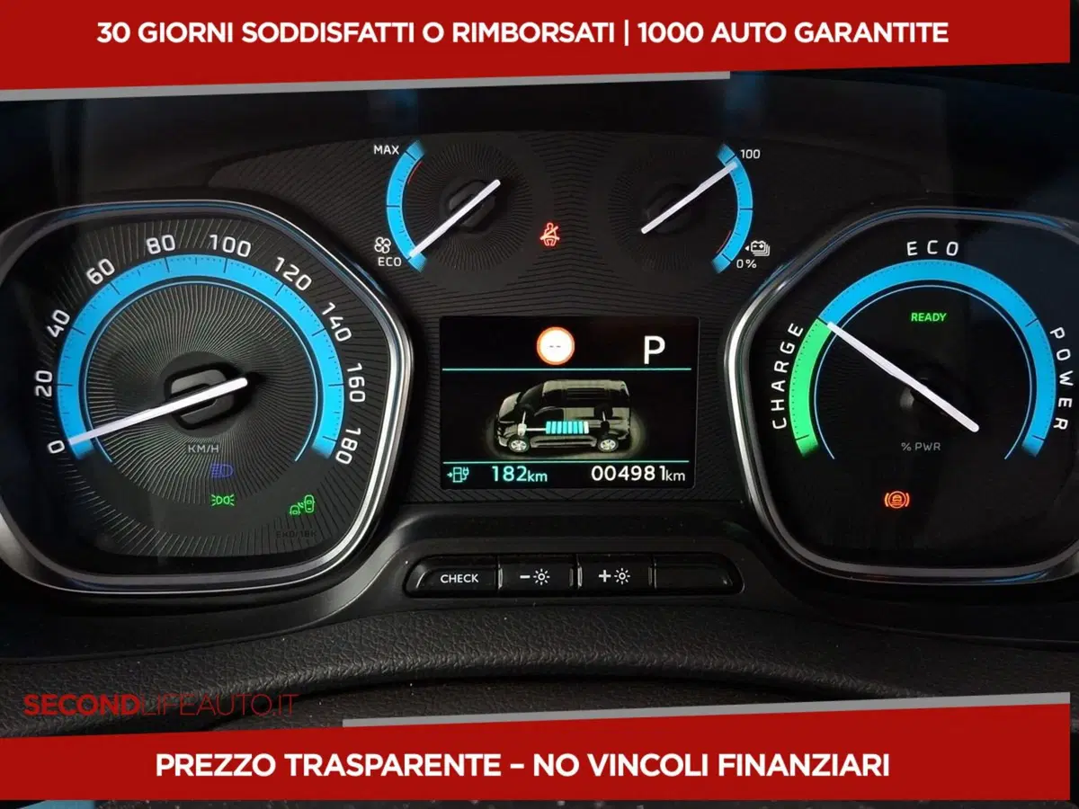 Peugeot Traveller usata a Roma (20)