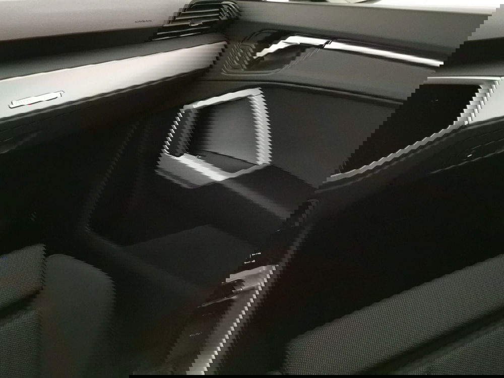 Audi Q3 Sportback usata a Chieti (20)
