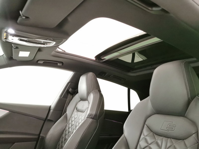 Audi Q8 usata a Chieti (18)