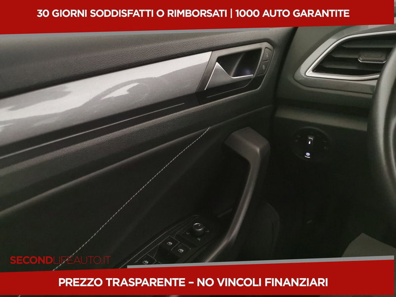 Volkswagen T-Roc usata a Chieti (12)