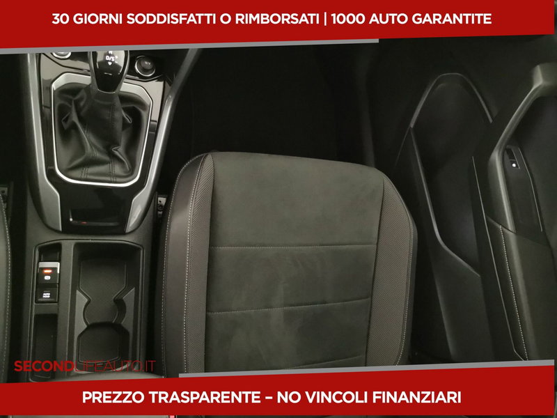 Volkswagen T-Roc usata a Chieti (17)