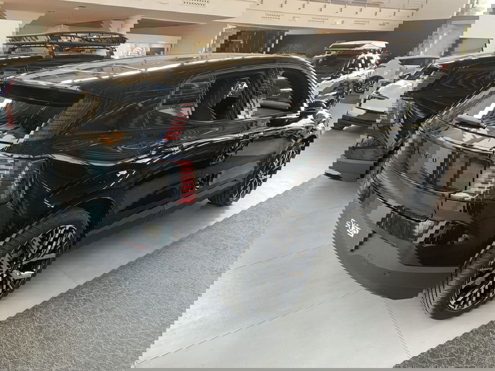 Volvo EX30 nuova a Ferrara (5)