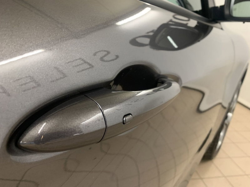 Alfa Romeo Stelvio usata a Ferrara (15)