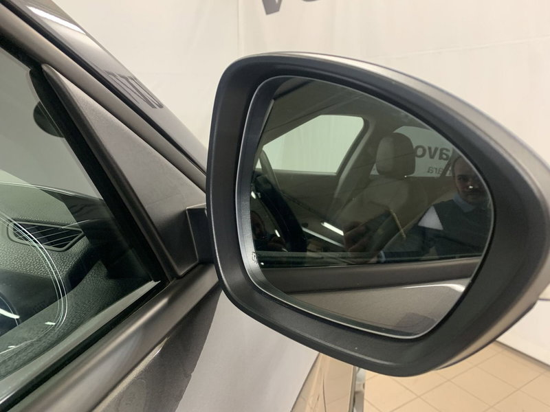 Alfa Romeo Stelvio usata a Ferrara (16)