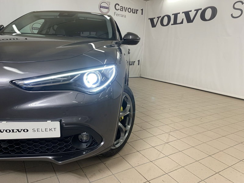 Alfa Romeo Stelvio usata a Ferrara (6)