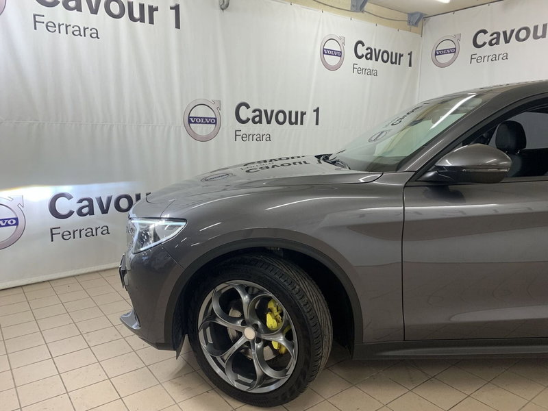 Alfa Romeo Stelvio usata a Ferrara (7)