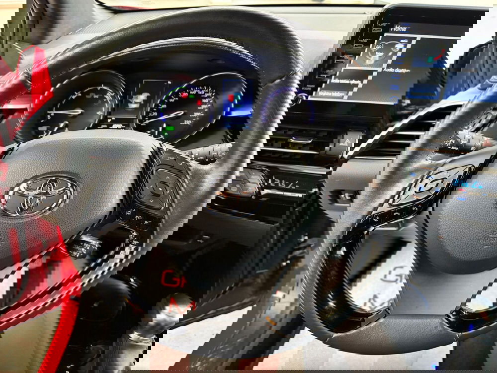 Toyota Toyota C-HR usata a Modena (12)