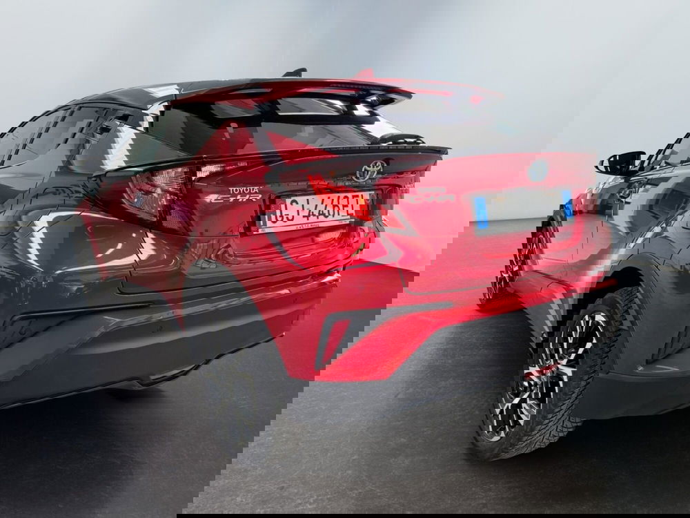 Toyota Toyota C-HR usata a Modena (7)