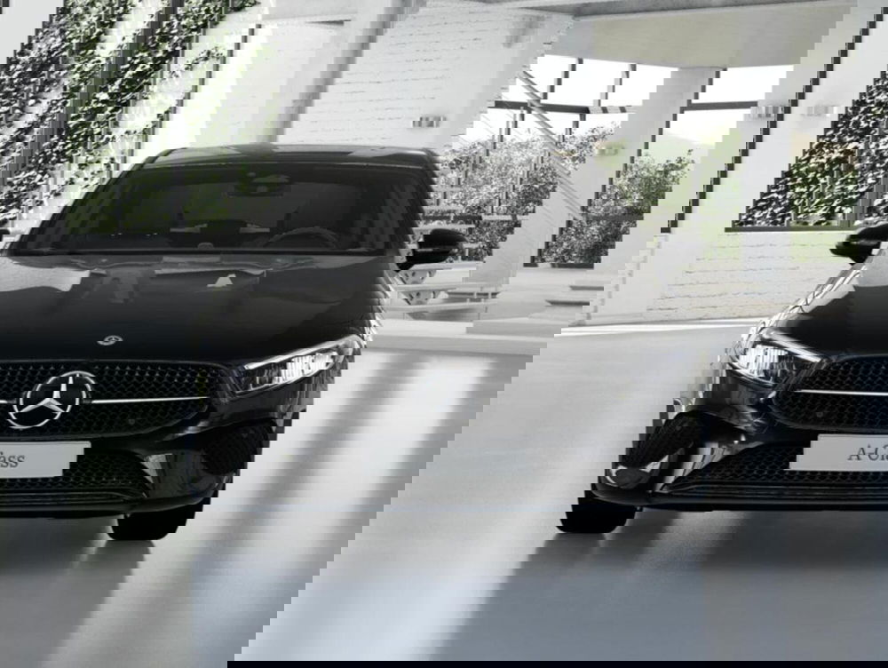 Mercedes-Benz Classe A nuova a Bergamo (2)
