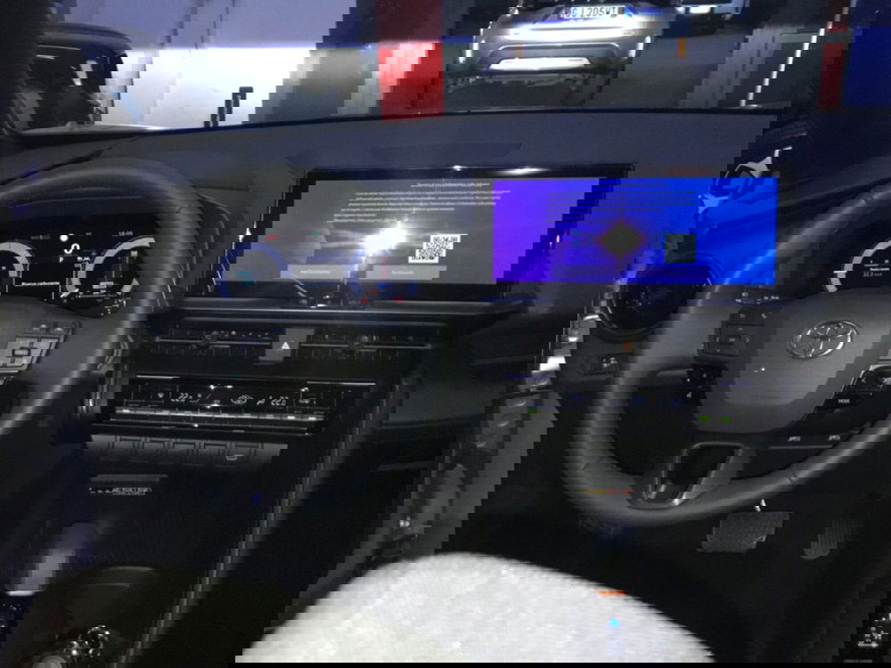 Toyota Toyota C-HR usata a Bologna (12)