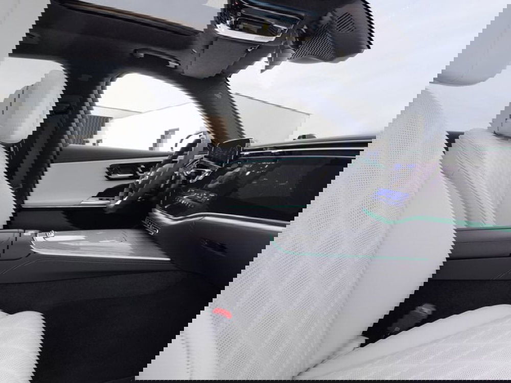 Mercedes-Benz Classe E Station Wagon nuova a Pisa (5)