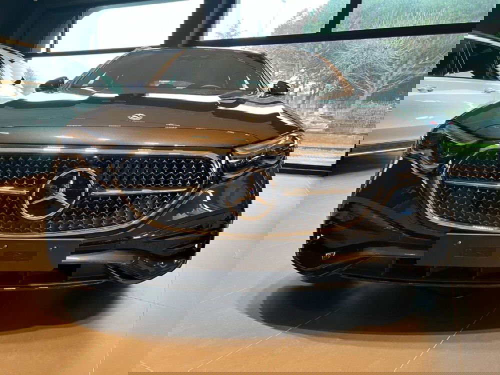 Mercedes-Benz Classe E Station Wagon nuova a Pisa (2)